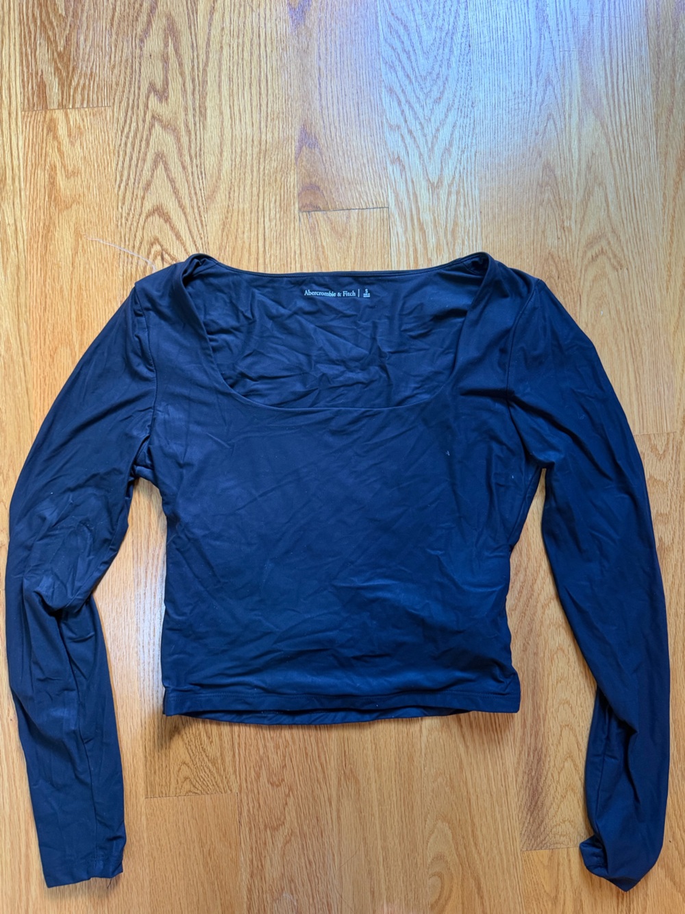 Abercrombie & Fitch Long Sleeve Scoop Neck Shirt - black